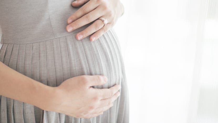 كيفية معرفة الحمل عن طريق لمس البطن